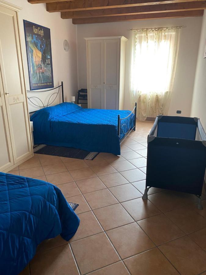 Ely Hause Apartment Calmasino ภายนอก รูปภาพ