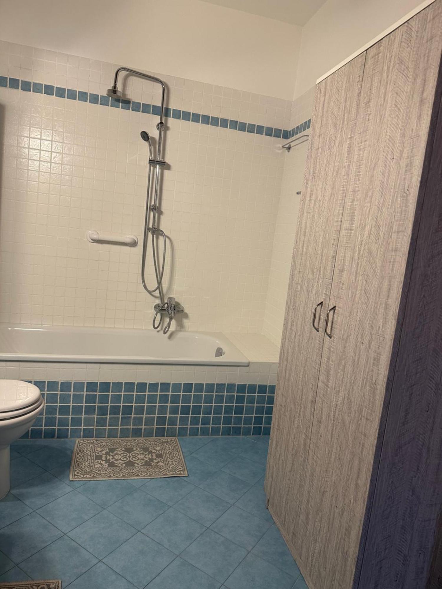 Ely Hause Apartment Calmasino ภายนอก รูปภาพ